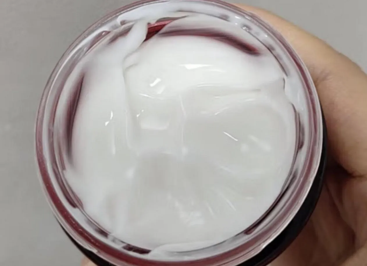 Multifunctional Uses of Hydroxypropyl Starch Derivatives in Food, Cosmetics, and Medicine