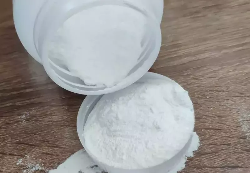 Enhancing Industrial Formulations with Defoamers and Set Retarders