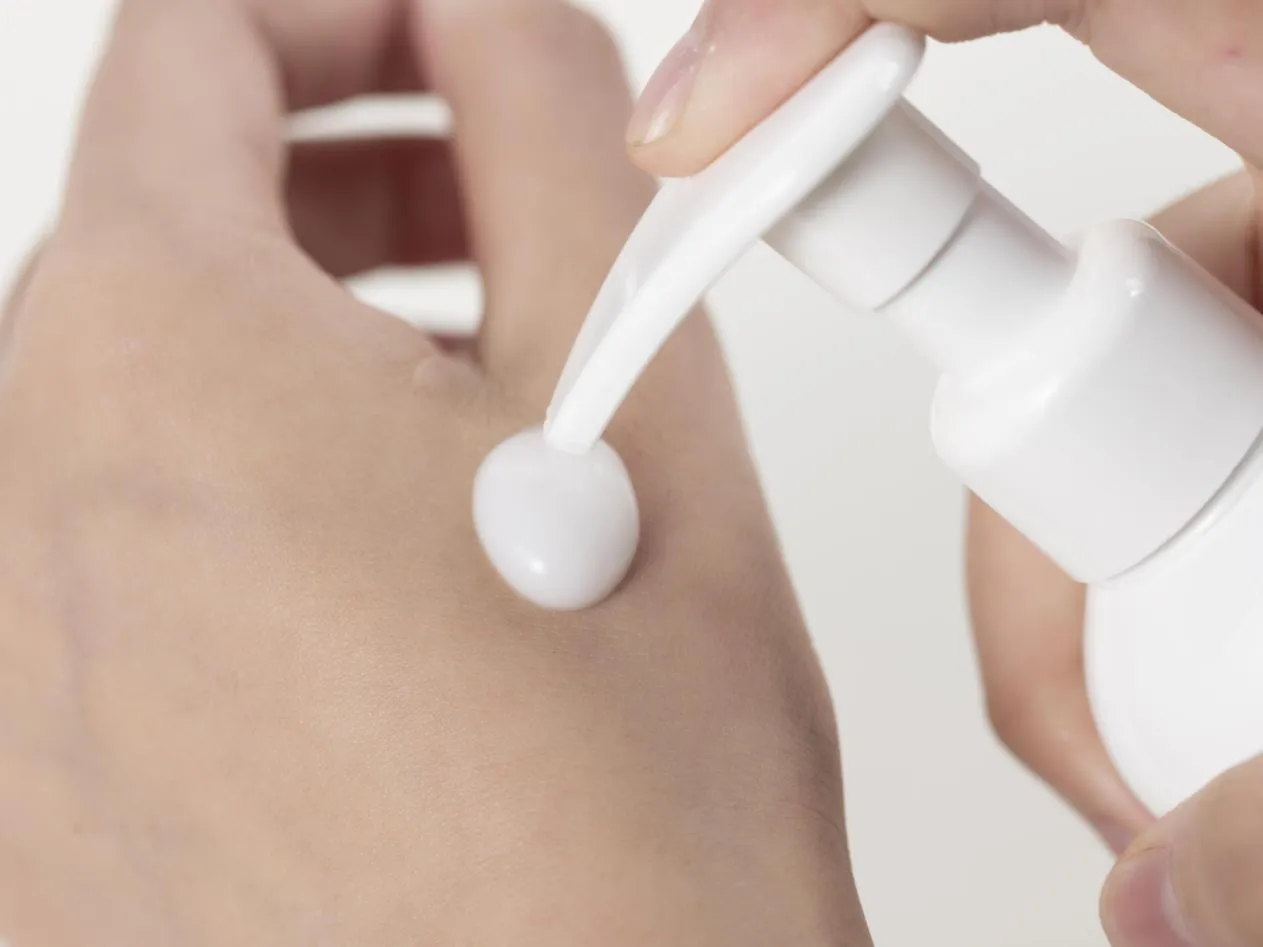 Exploring the Benefits of Cationic Hydroxyethyl Cellulose in Skincare