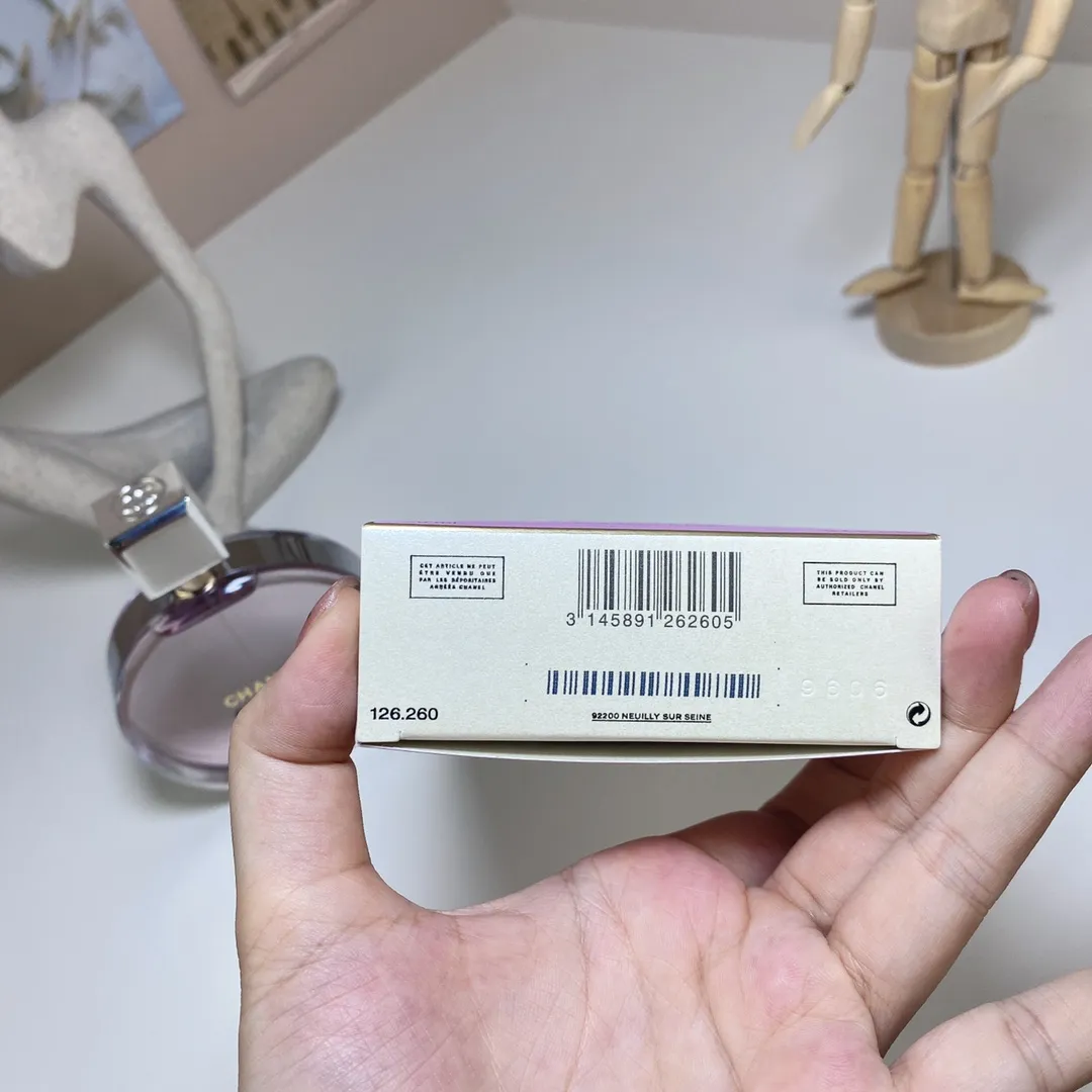 Chanel Iron Cap Powder Meets Strong Fragrance 100ml Chanel Eau Tendre Eau de Parfu