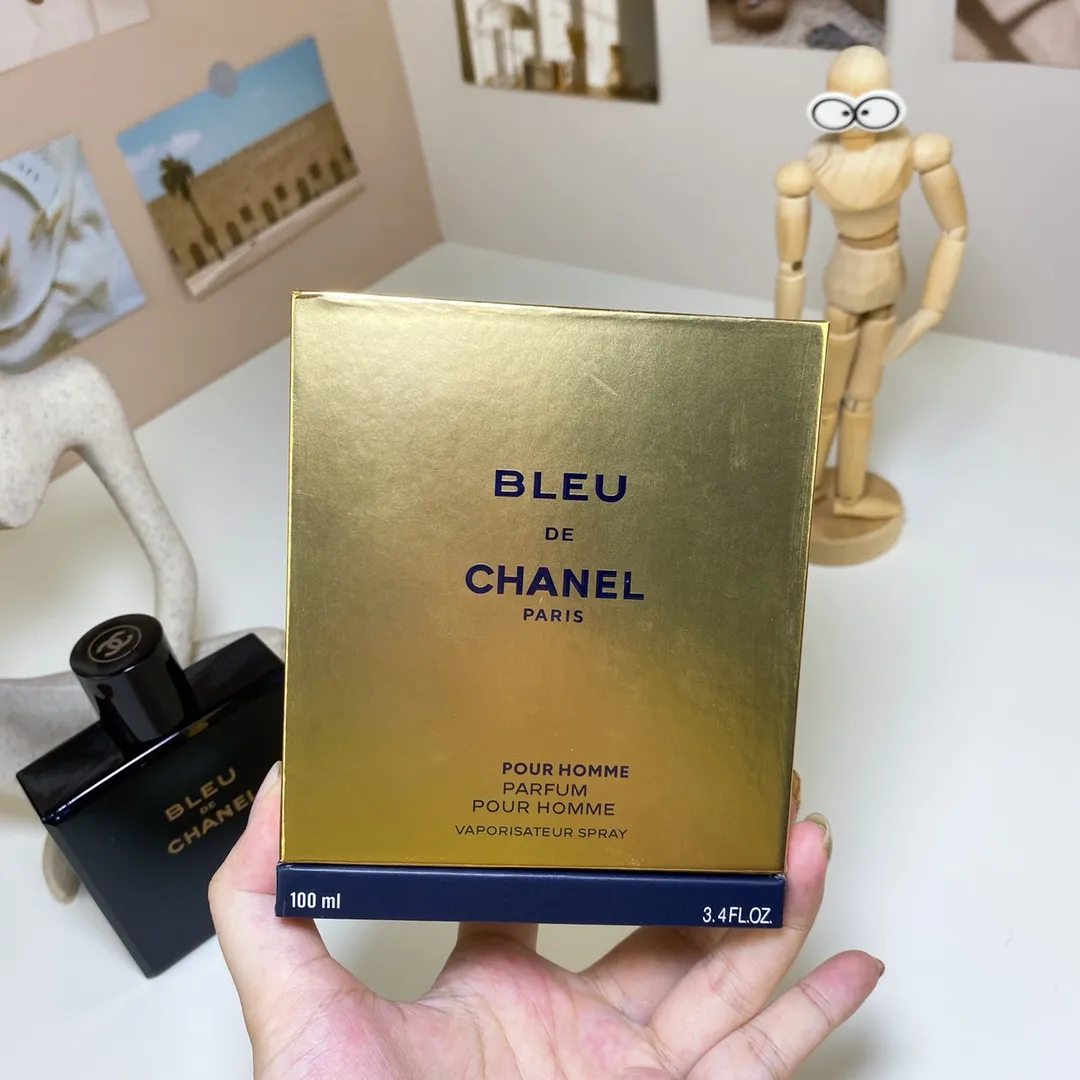 Chanel Wooden Box Blue Essence 100ml: Authentic Gift?