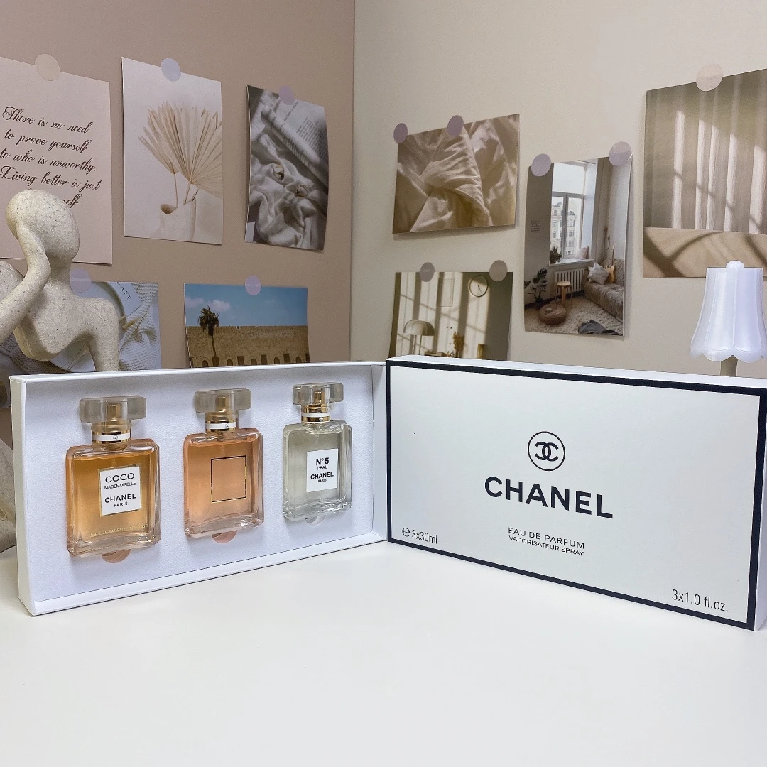 Chanel White Box Square Bottle Sample Set Of 3 Pieces, 30ml X, With Nozzle
