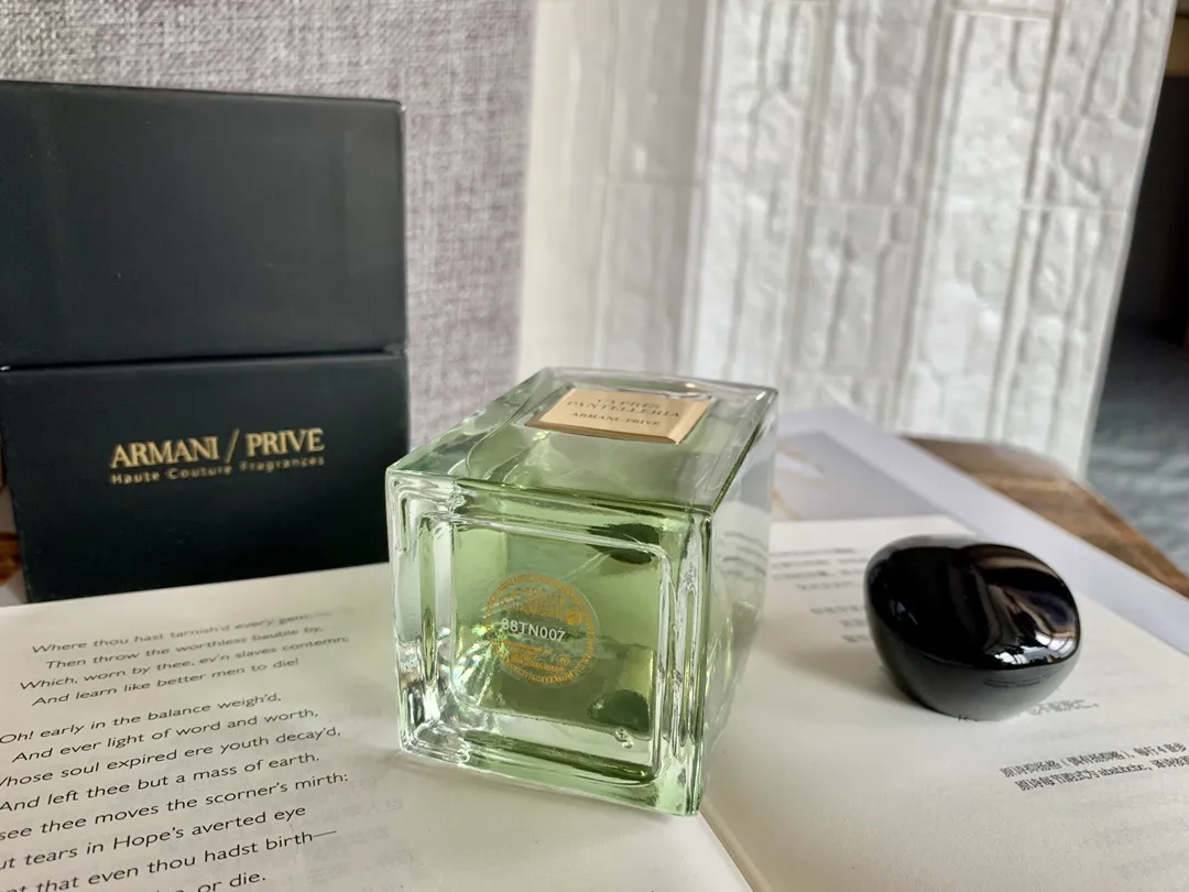 Armani Collection Snow Songhua 100ml – Crisp Luxury Scent