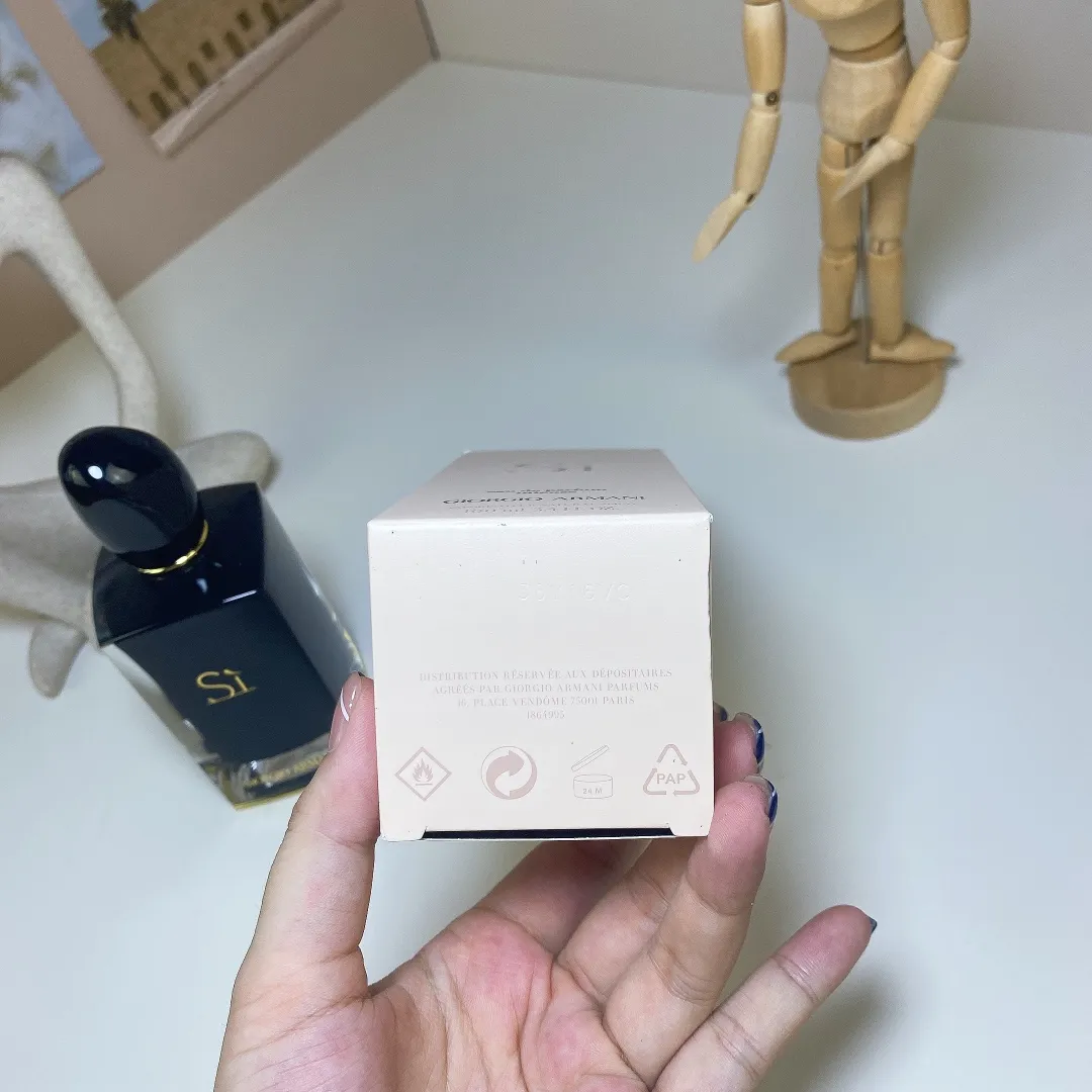 Armani Black Beloved Strong Fragrance 100ml