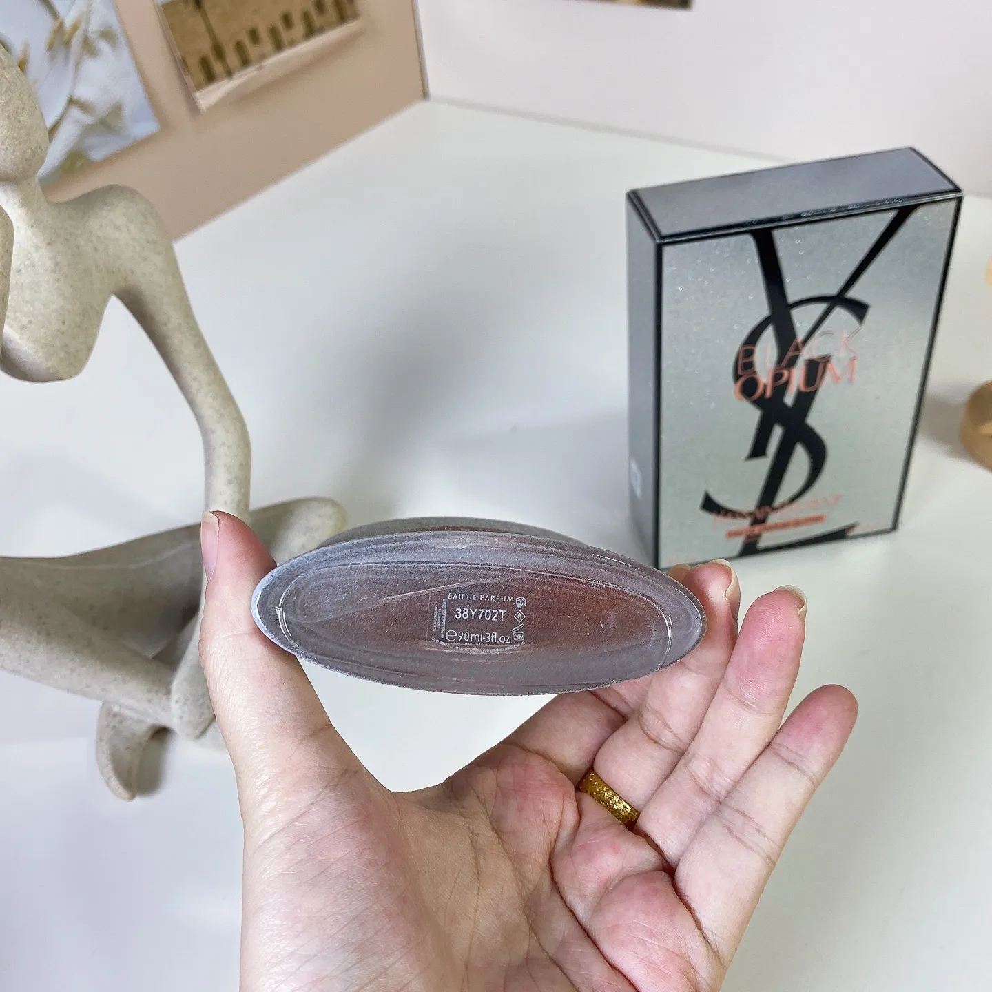 YSLYves Saint Laurent Black Opium Glitter 90ml