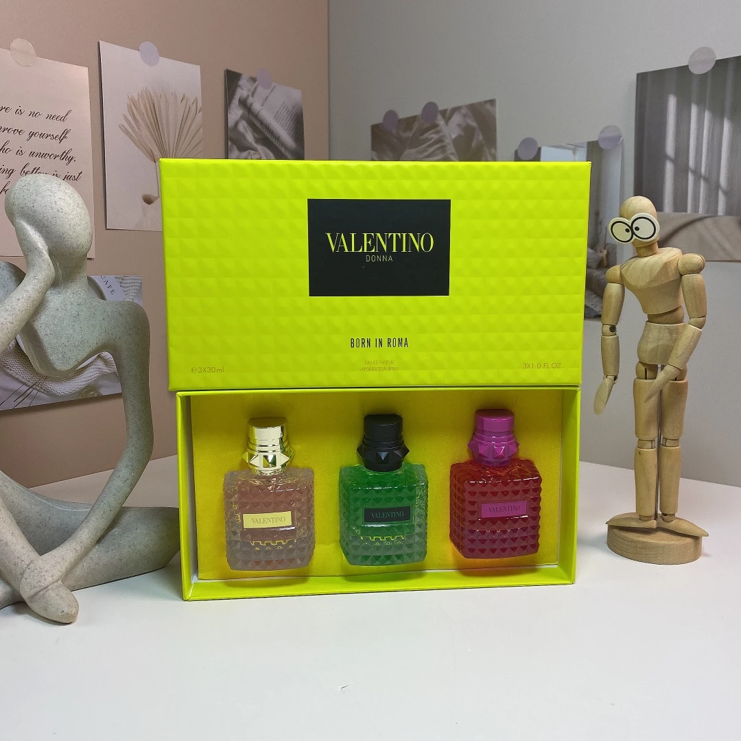 Valentino Perfume Chinese Sample 30mi Three Piece Set