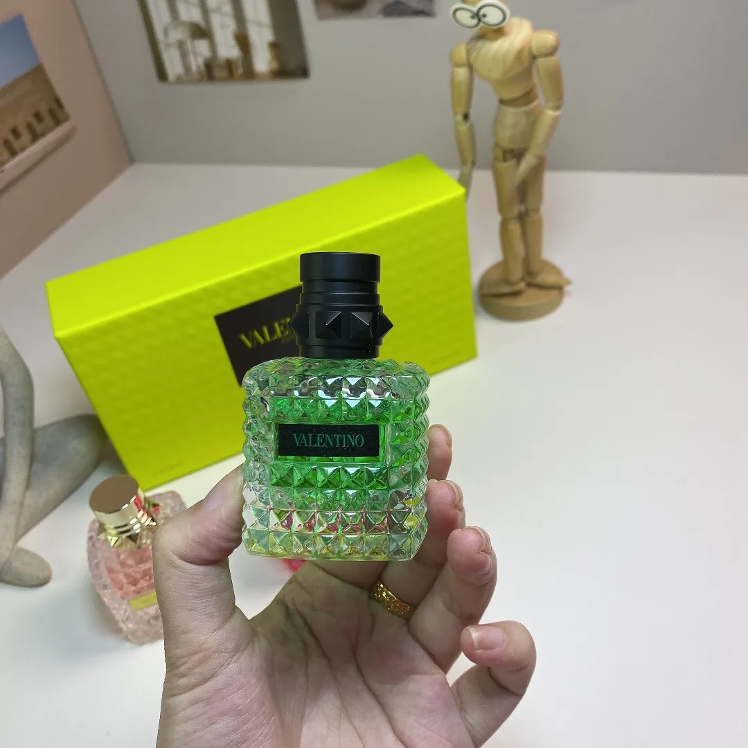 Valentino Perfume Chinese Sample 30mi Three Piece Set