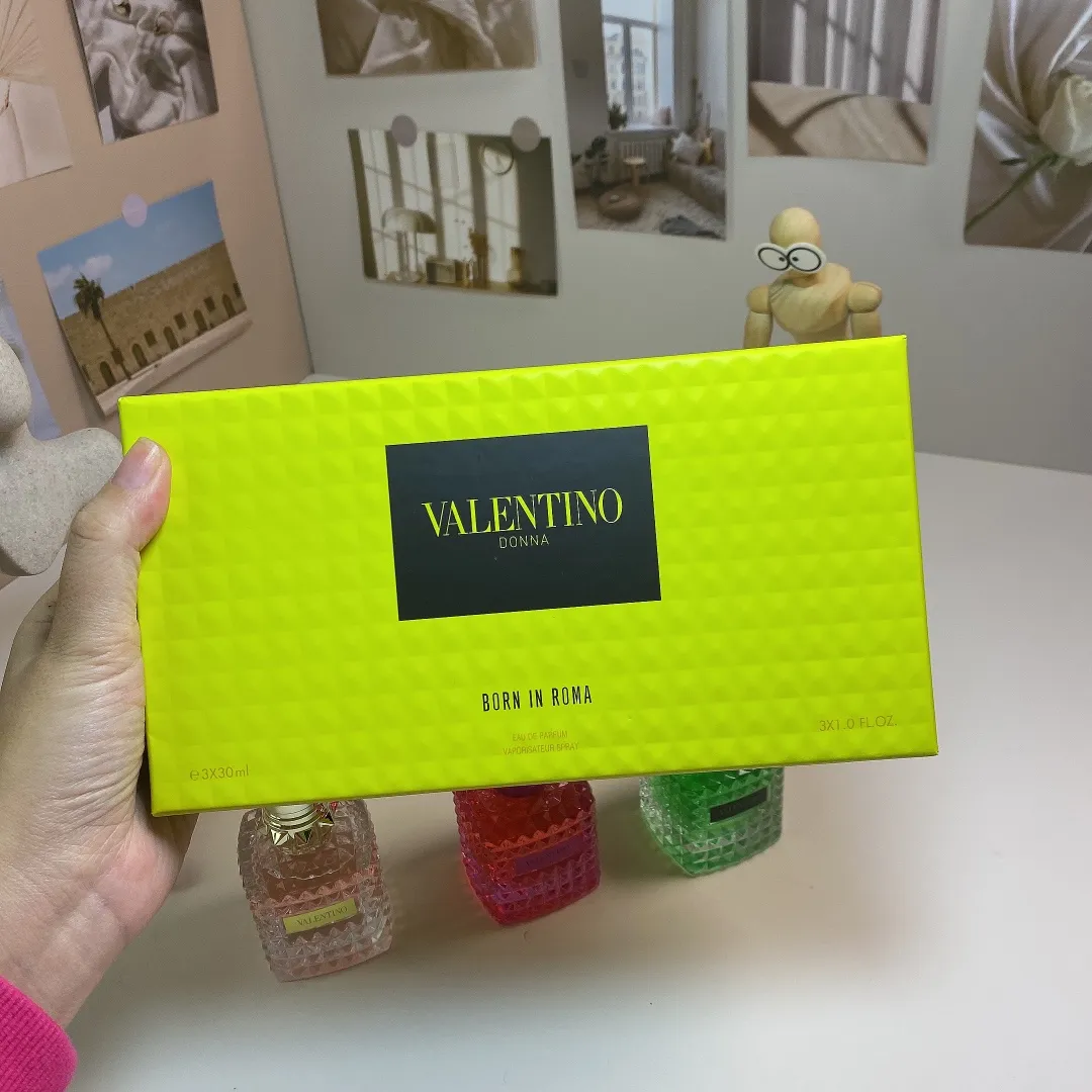 Valentino Perfume Chinese Sample 30mi Three Piece Set