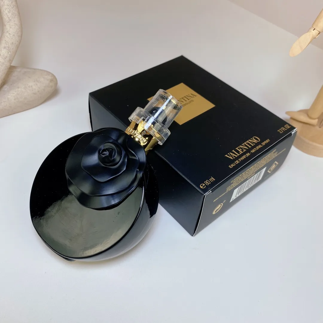 Valentino Black Carved Ebony Essence 80ml