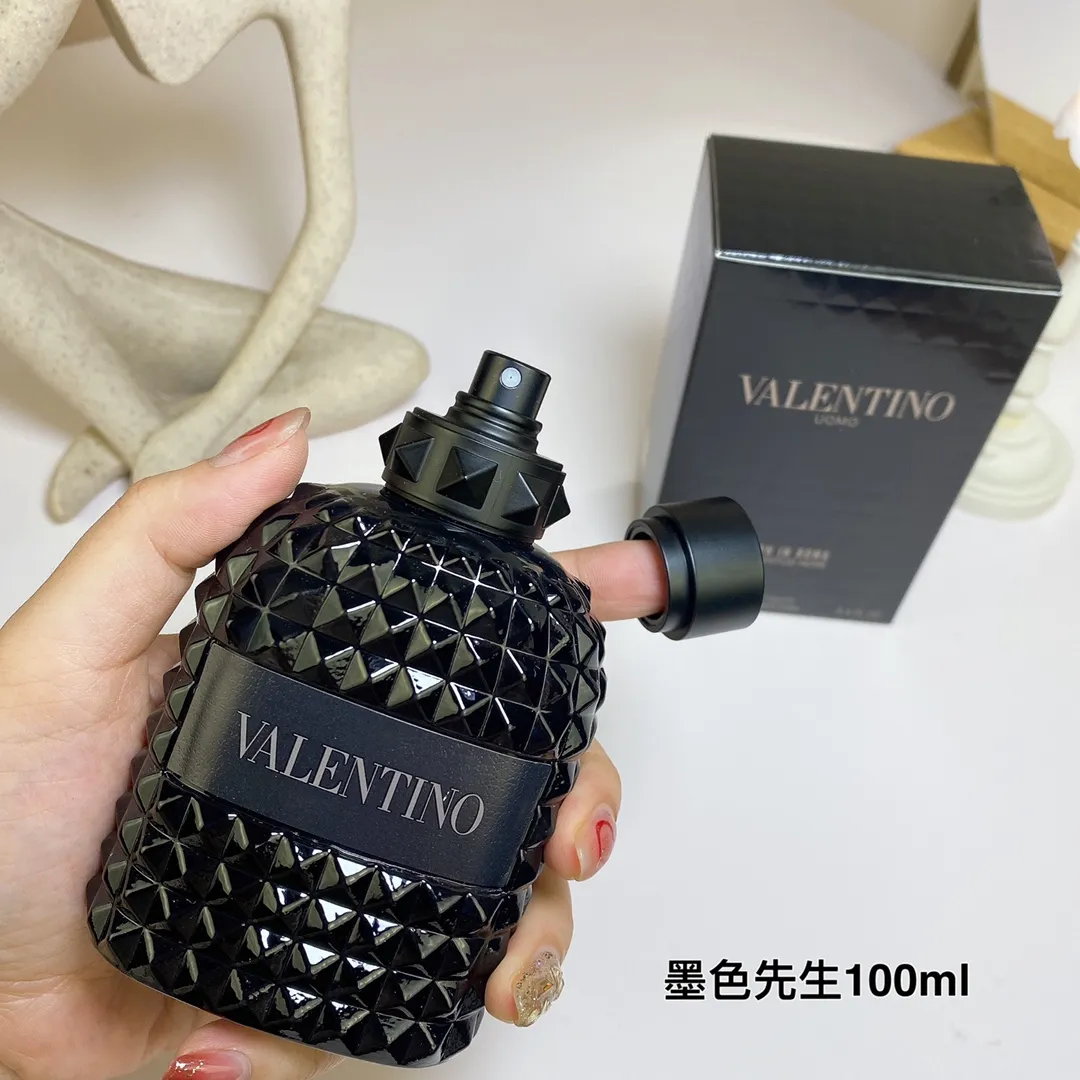 Valentino Ink Mr./Roman Men's Black Rivet Edition 100ml
