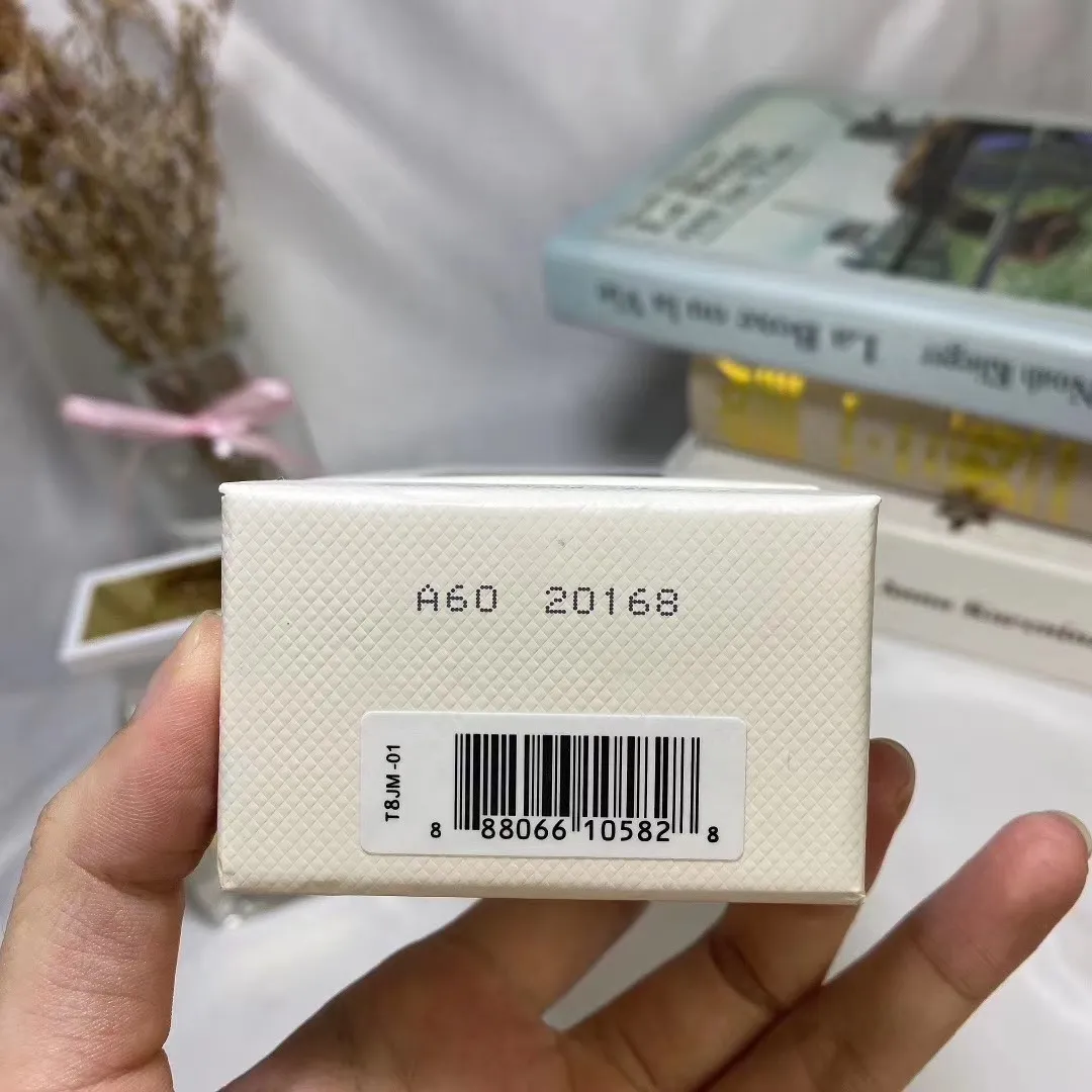 Tom Ford TF Limited Edition White Bottle White Musk perfume 100ml