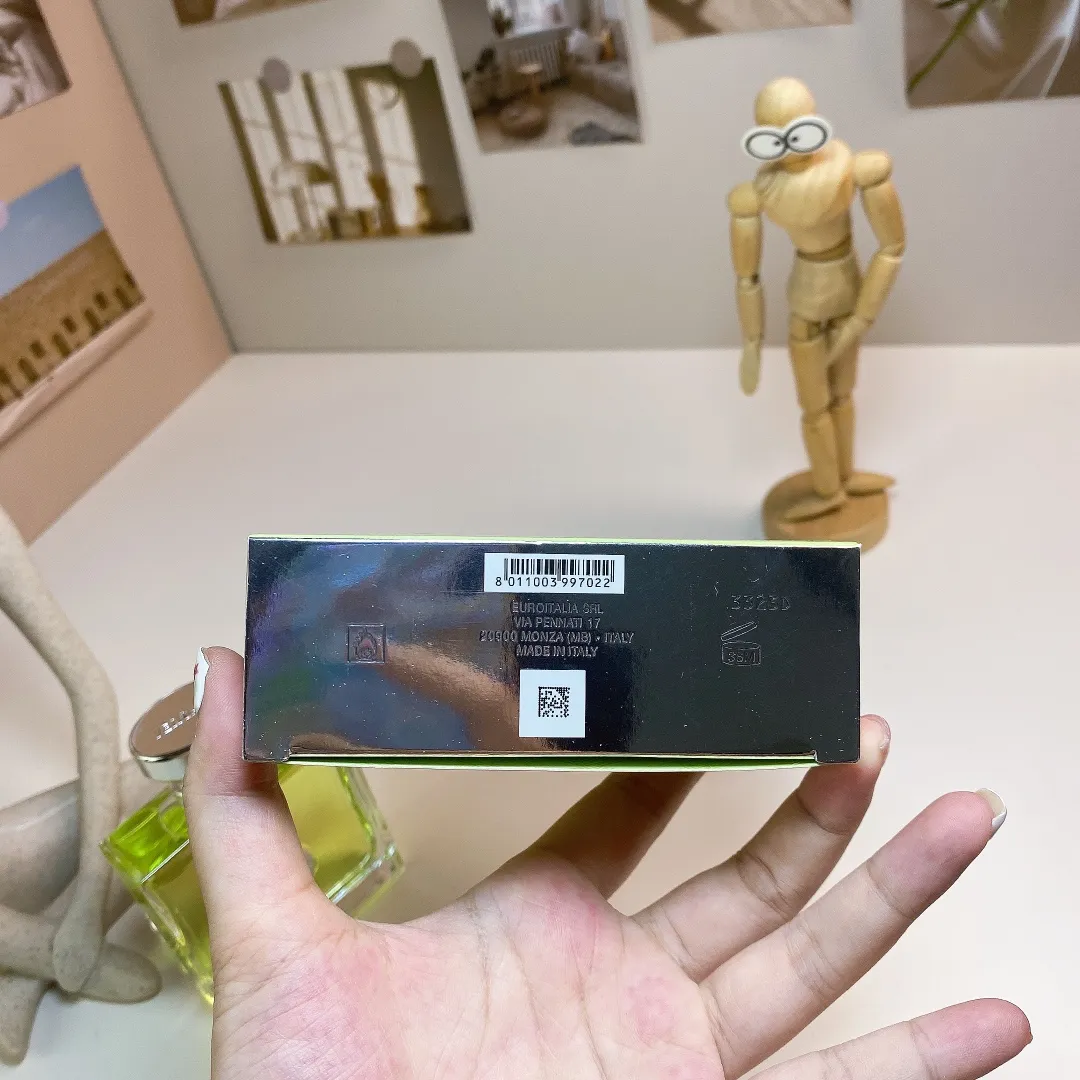 Versace Heart (Heart of the Mediterranean) 100ml Versace Versense