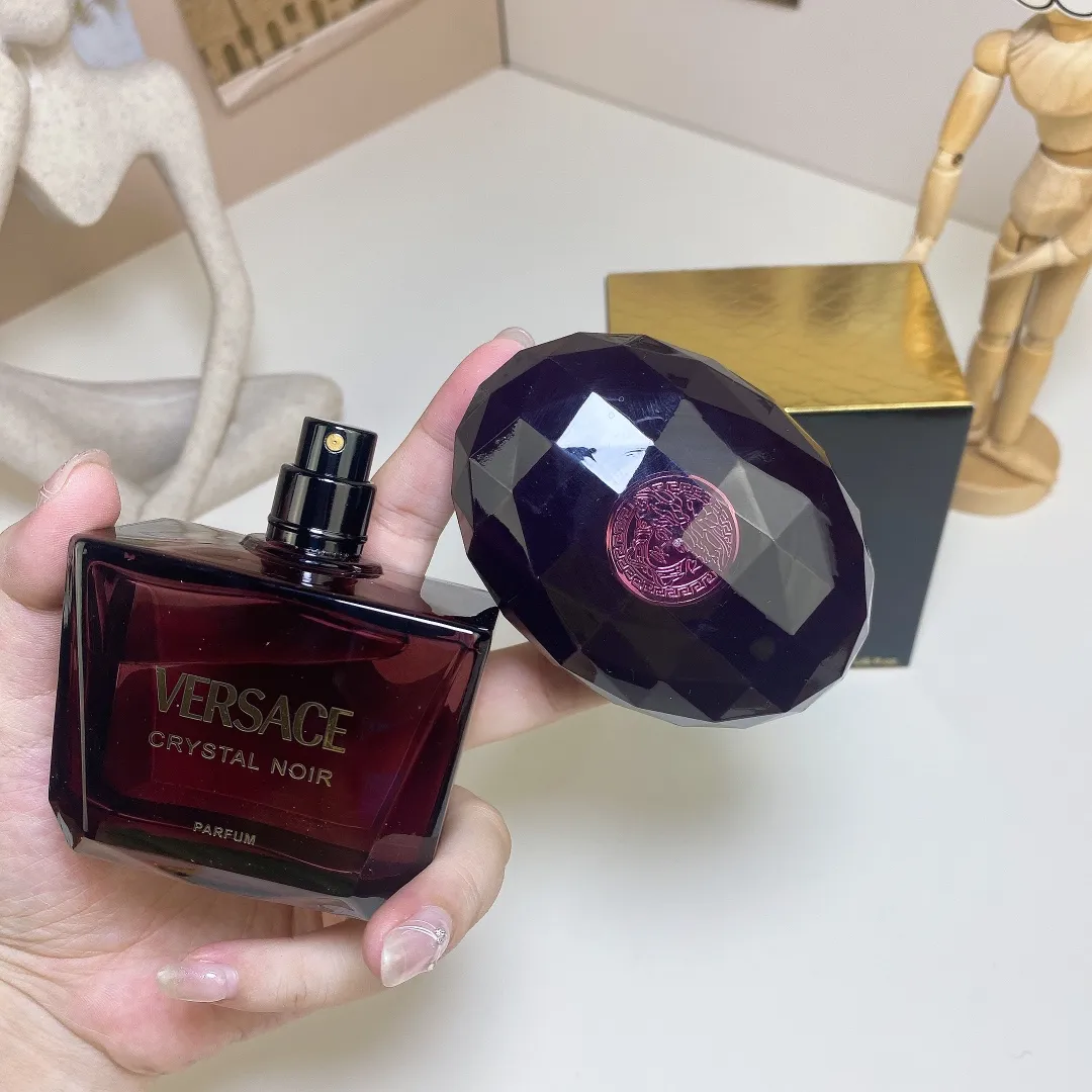 Versace essence Black Diamond 90ml