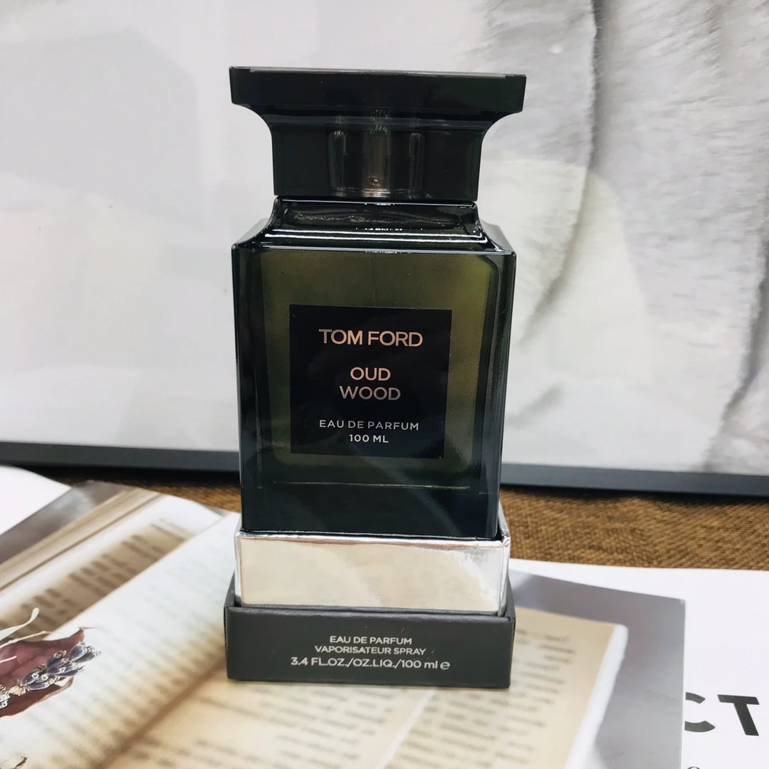 Tom Ford ebony agarwood OUDWOOD 100ml