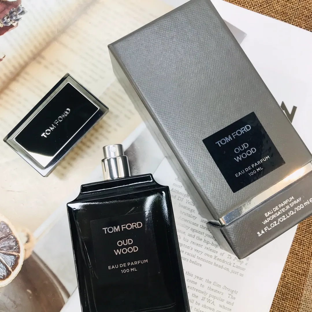 Tom Ford ebony agarwood OUDWOOD 100ml