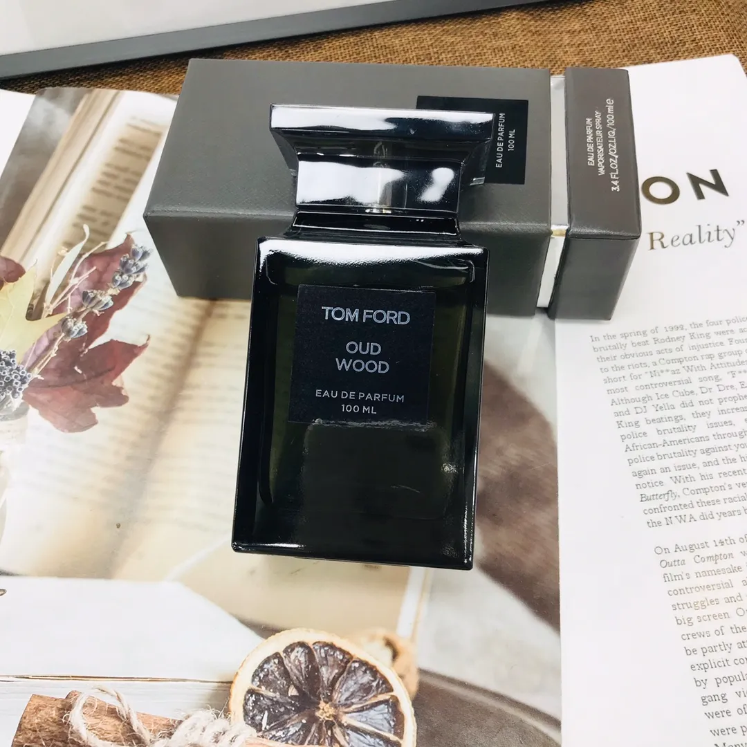 Tom Ford ebony agarwood OUDWOOD 100ml