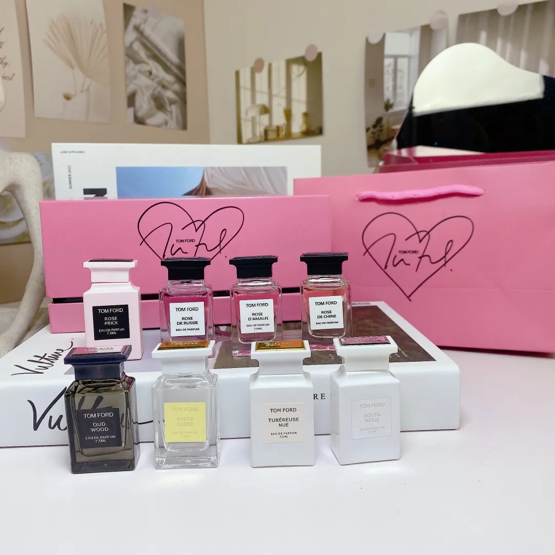 Tom Ford Q-Version Tf Powder Box Limited Signature Eight Piece Set