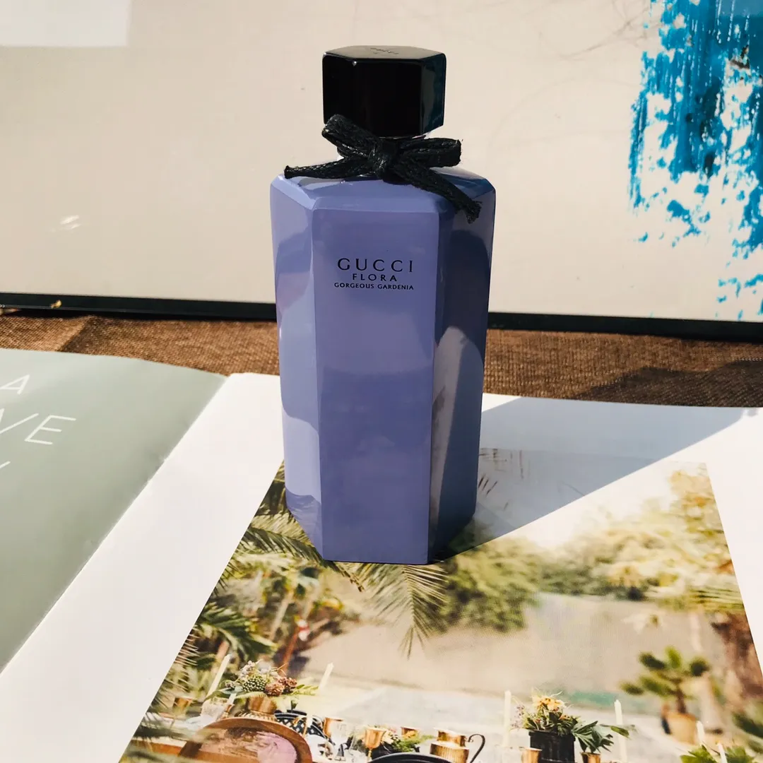 Gucci Flower Dance Limited Edition Lavender Purple Bottle 100ml Gucci Flower Dance Limited Edition Lavender Purple Bottle 100ml