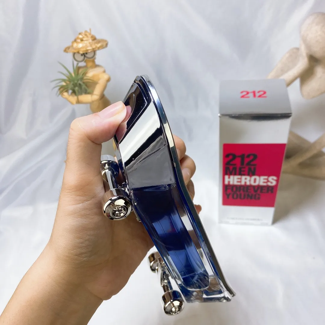 Carolina Herrera 212 En Heroes Forever Young 90ml Perfume