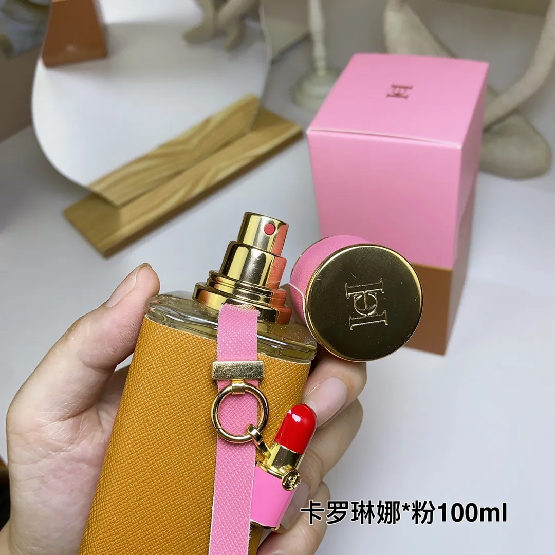 Carolina Herrera Powder 100ml