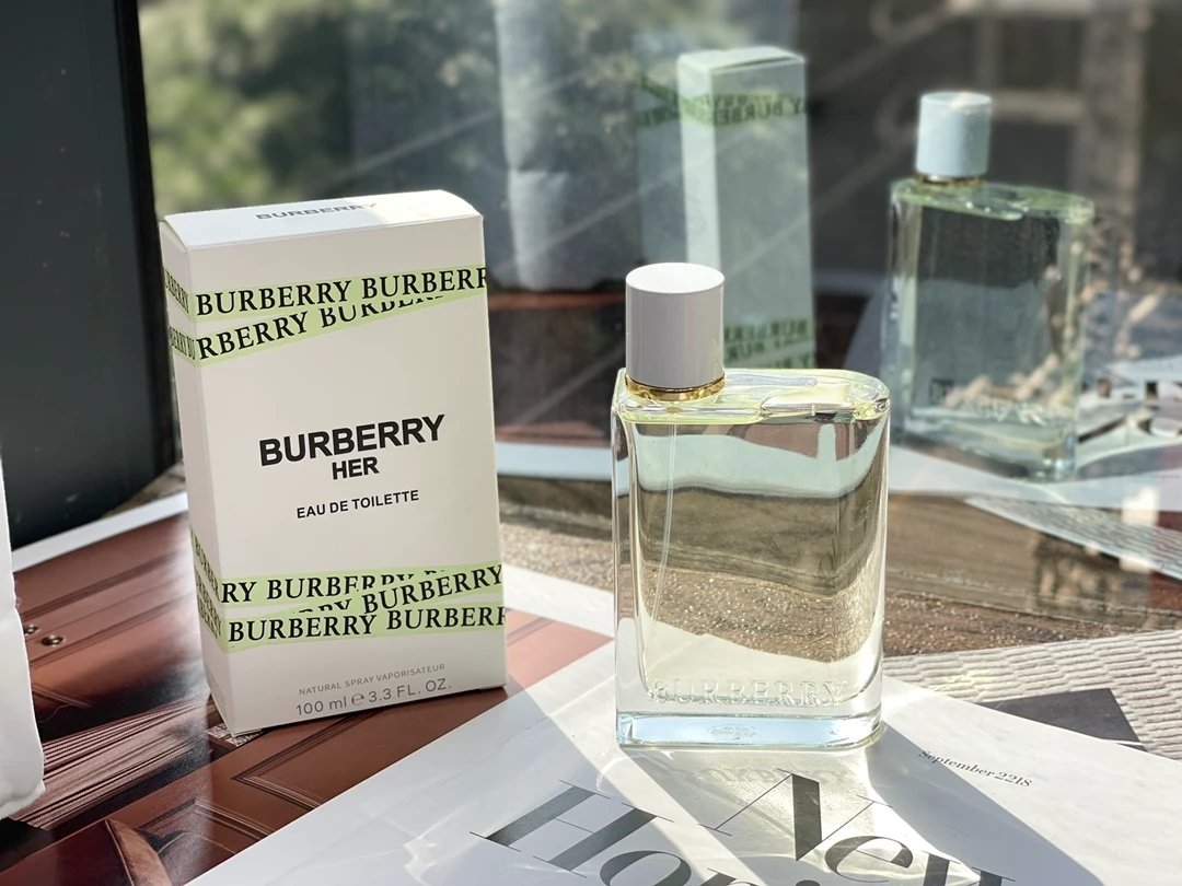 Burberry SNOW BLOSSOM 100ml