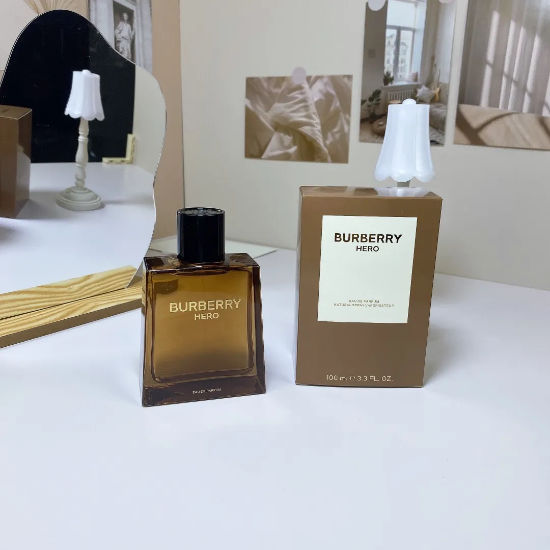 Burberry Hero Fragrance Junyong Men's Perfume 100ml – Woody