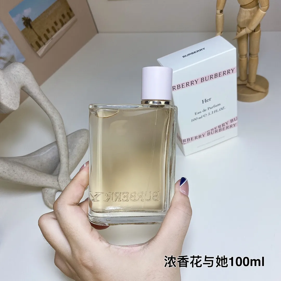 Burberry Flower And Her Fantasy Powder Perfume Edp100ml