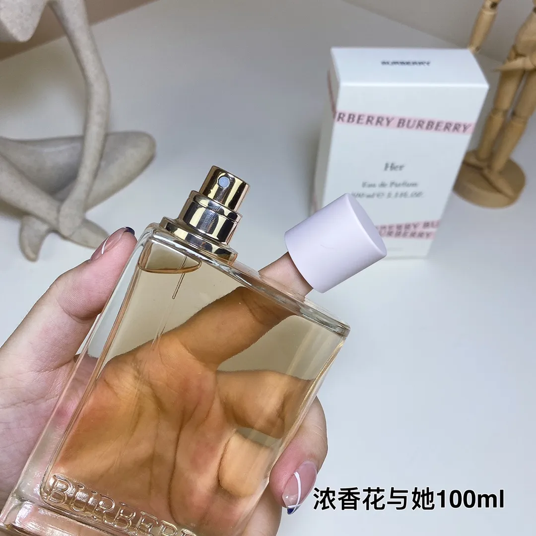 Burberry Flower And Her Fantasy Powder Perfume Edp100ml