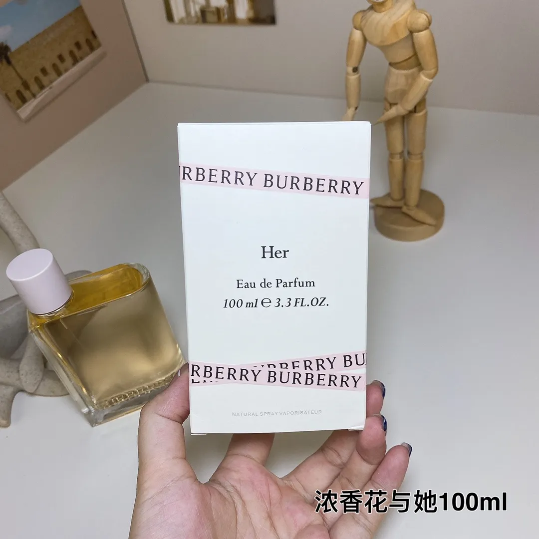 Burberry Flower And Her Fantasy Powder Perfume Edp100ml