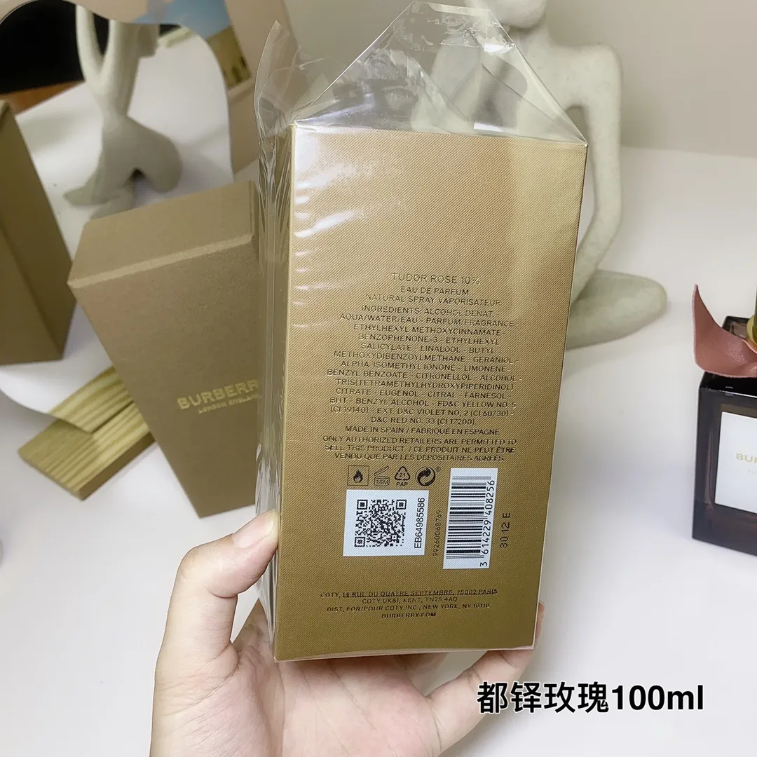 Burberry Tudor Rose 100ml