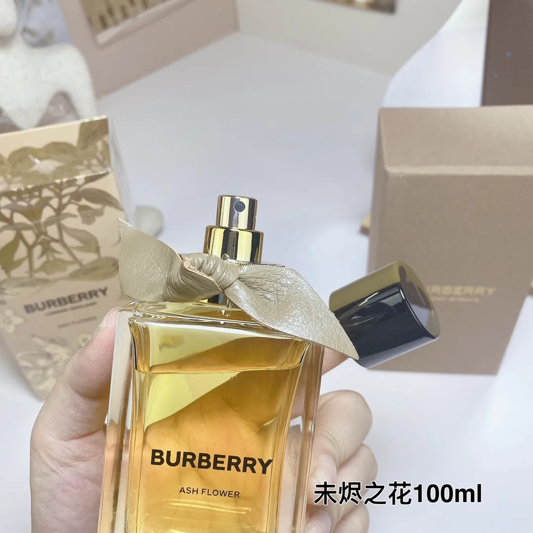 Burberry ASH FLOWER 100ml