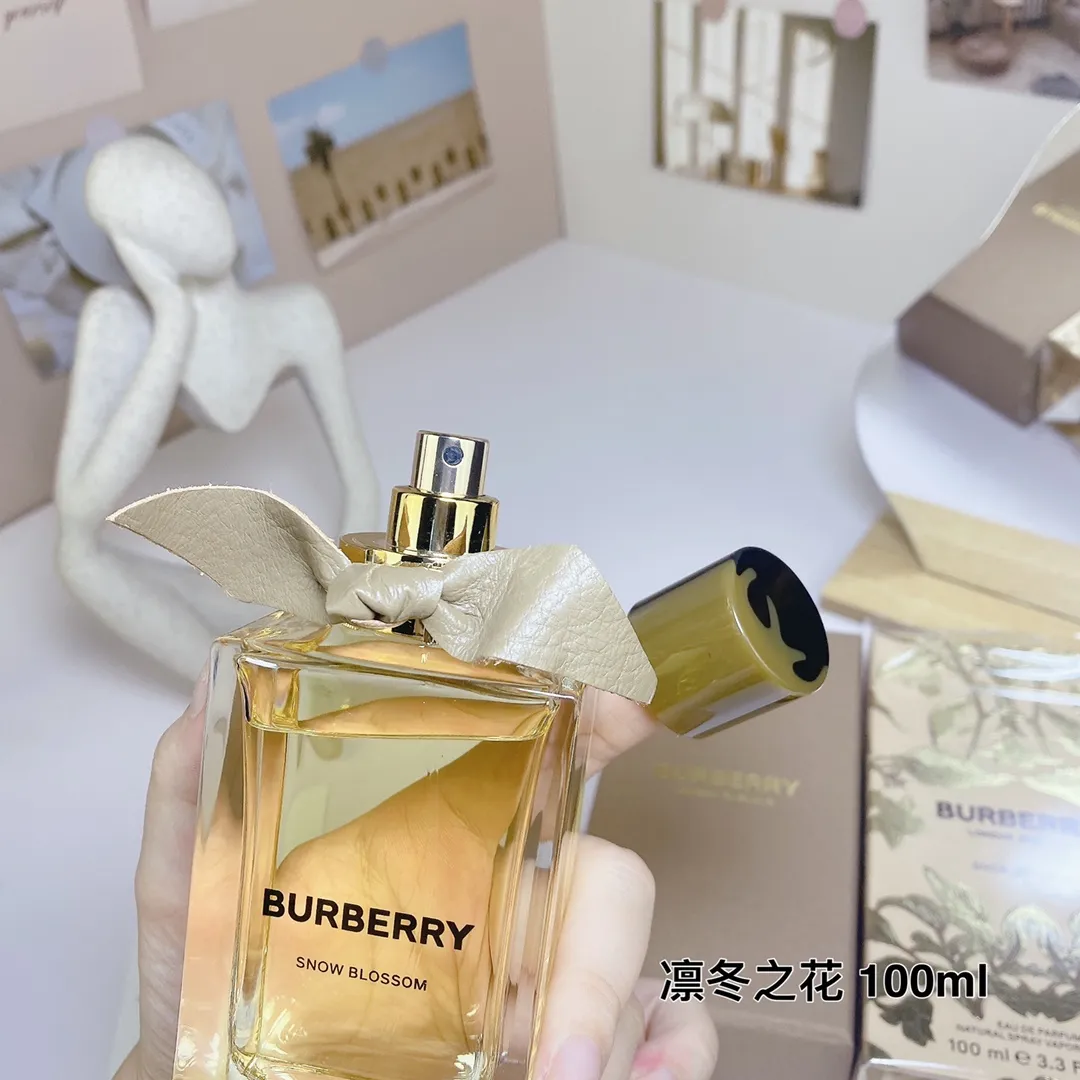 Burberry SNOW BLOSSOM 100ml