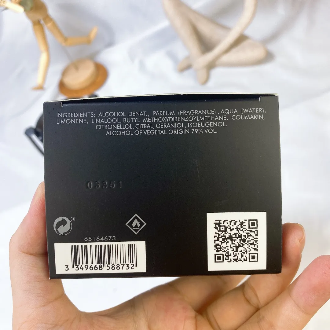 Paco Rabanne Invictus Men's Black Trophy 100ml