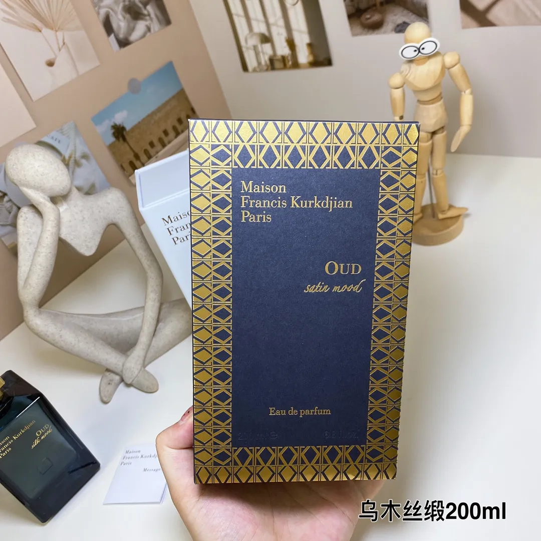 Maison Francis Kurkdjian Oud Satin Mood 200ml