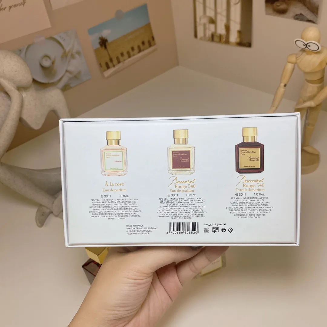 Maison Francis Kurkdjian Baccarat Sample Set Of 3 Pieces, 30ml X, With Nozzle