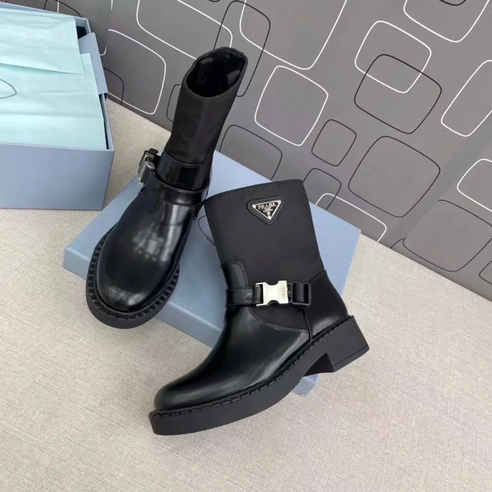 118688ankle boots