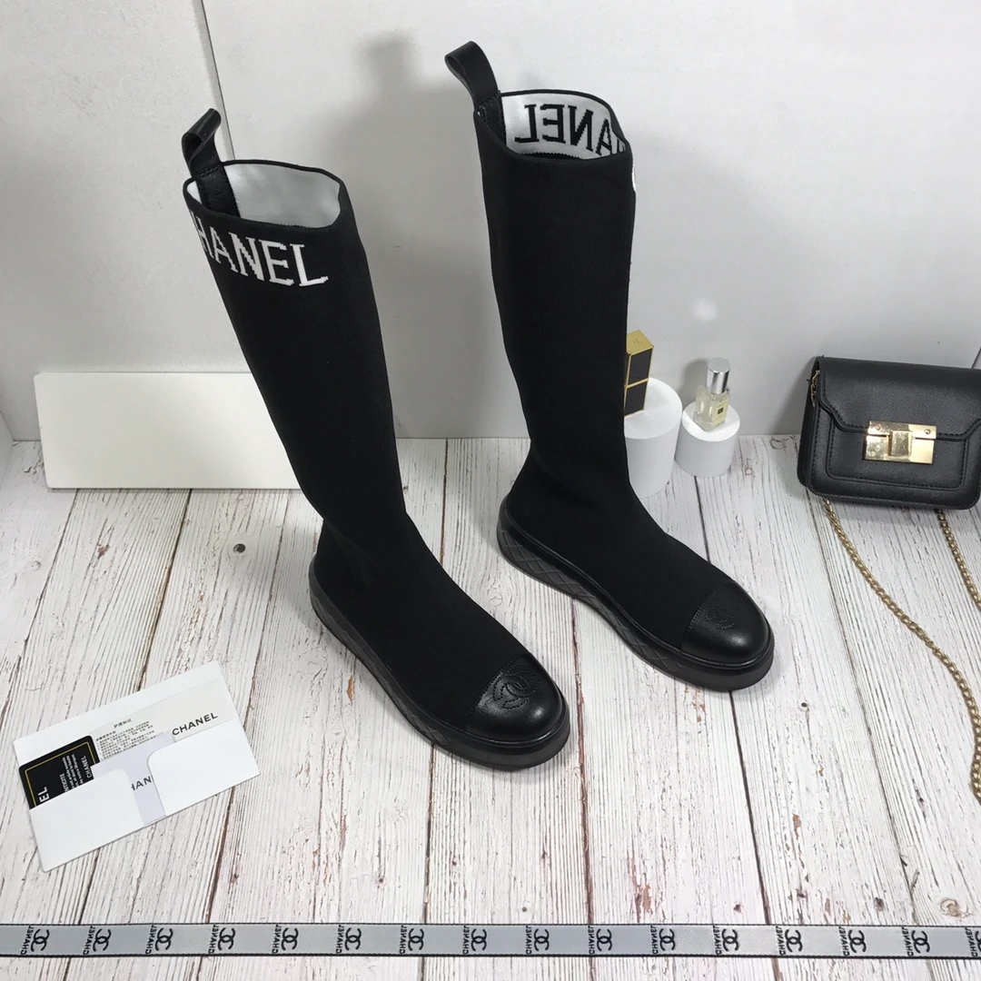 108769knee-high boots