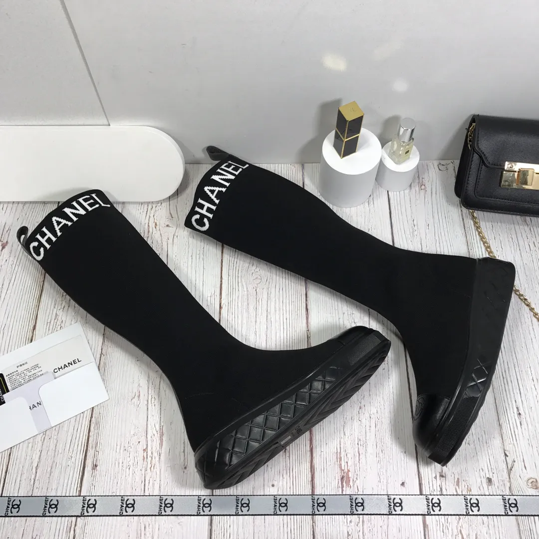 108769knee-high boots