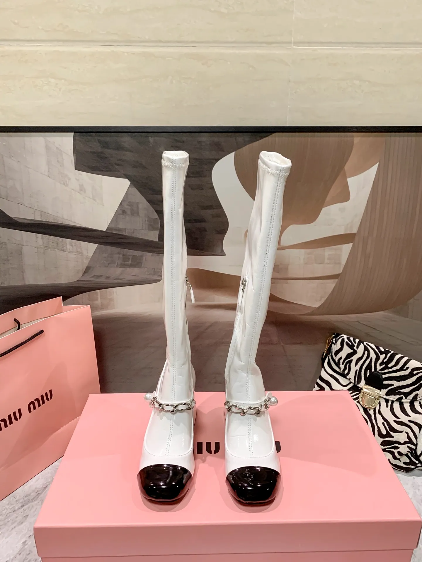 105028knee-high boots