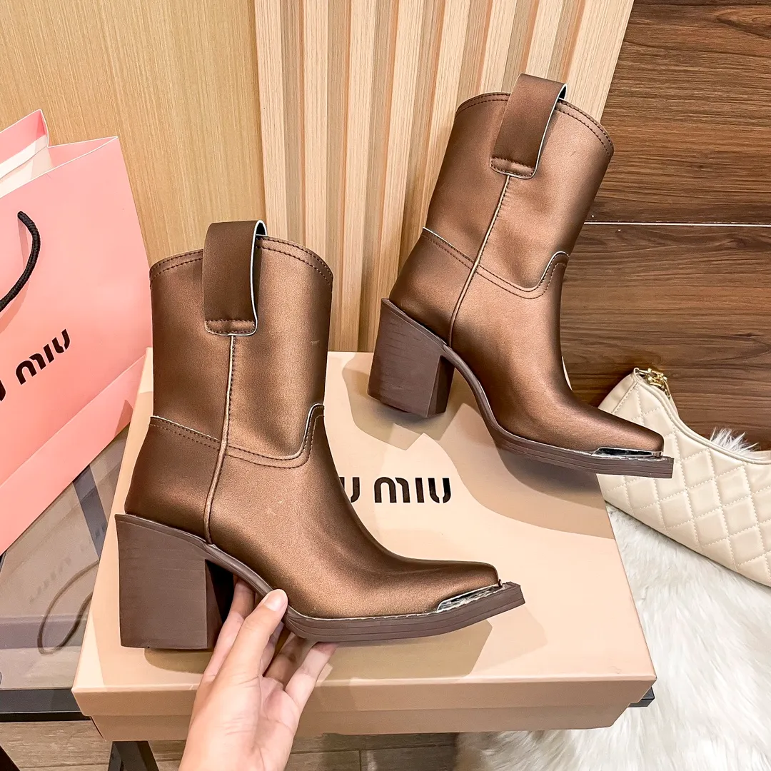 117597ankle boots