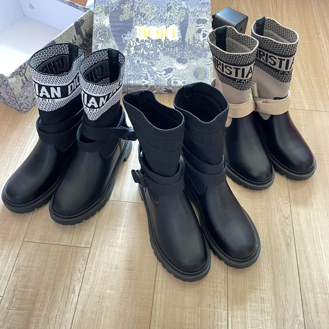 112848ankle boots