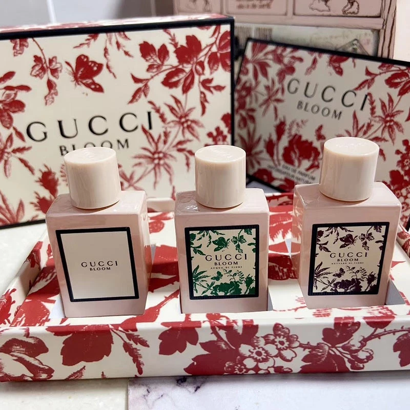 Gucci Small Sample Floral Three Piece Set 5mlx3 Red Bustling, Green Bustling, Black Bustling