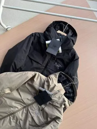 111086hardshell jacket