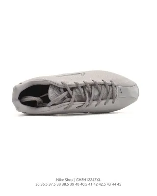 100  running sneakers