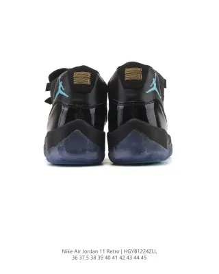 102  running sneakers