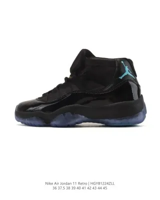 102  running sneakers