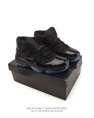 102  running sneakers