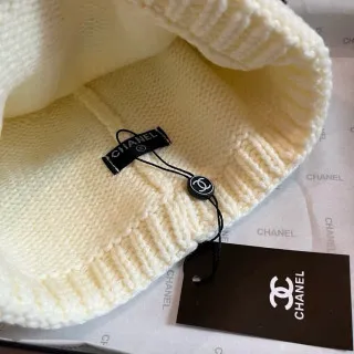 043 woolen hat