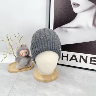 046  woolen hat
