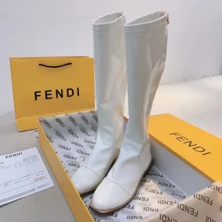 101384knee-high boots